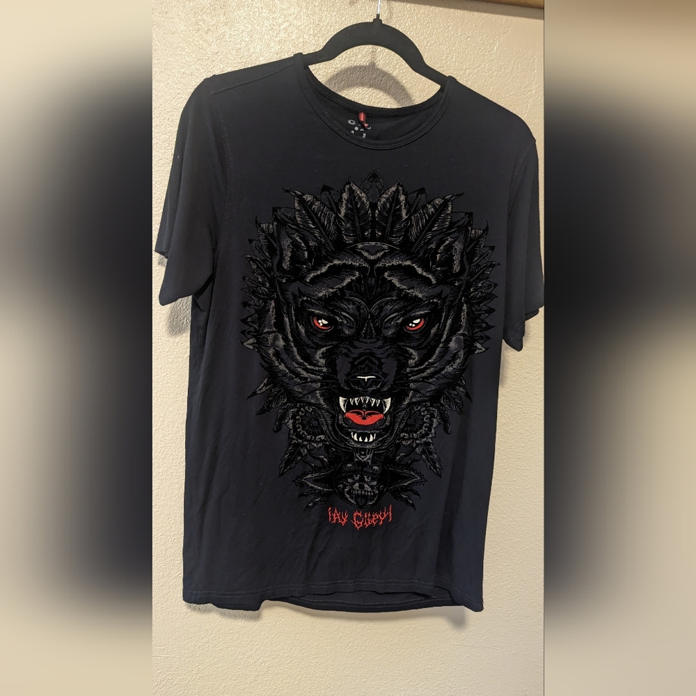 ÌAY GUAY! Wolf tshirt